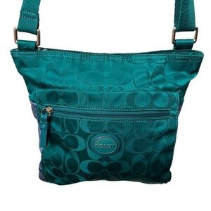 Vintage Coach Getaway File/Crossbody Bag. Blue/Teal. F77576